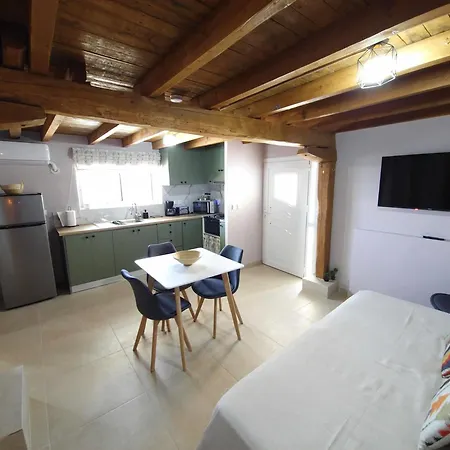 Ravanis Agios Petros (Lefkada)